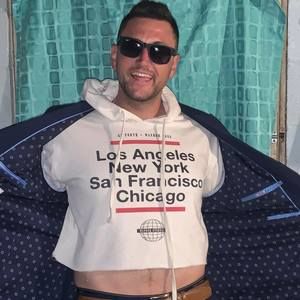 Meet your Posher, Elliott